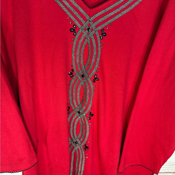 Alfred Dunner Red V Neck Embellished Top three-quarter inch sleeves New - Picture 3 of 8
